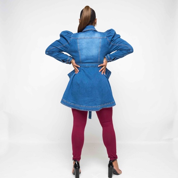 Classy Tail Denim Jacket - Picture 3 of 3